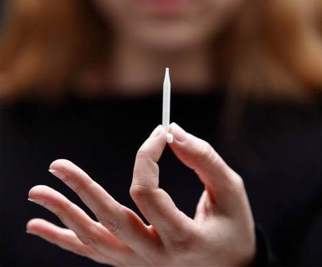 Cata E-100M ventilátor metakrilát előlappal, fehér