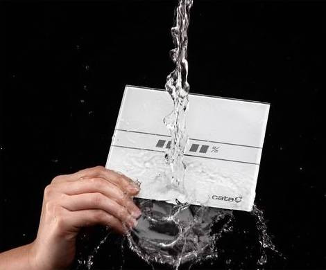 Cata E-100MTH ventilátor metakrilát előlappal, utószellőztető és páraérzékelő funkcióval, fehér