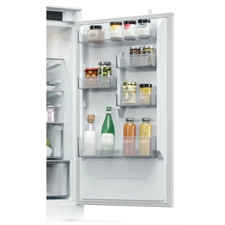 Candy HŰTŐ BEÉPÍTHETŐ ALULFAGYASZTÓS ECNBQT3518E