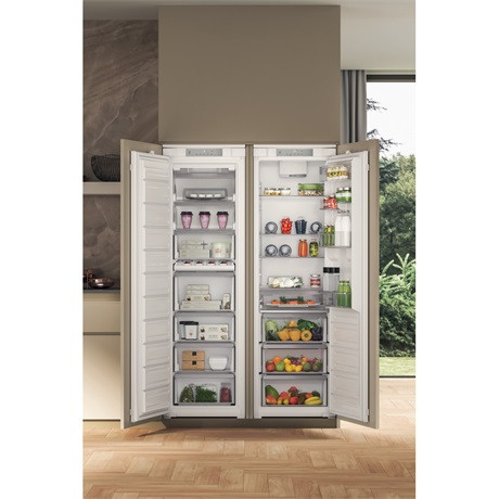 Whirlpool HŰTŐ EGYAJTÓS BEÉPÍTHETŐ WHSD18A033C2 P